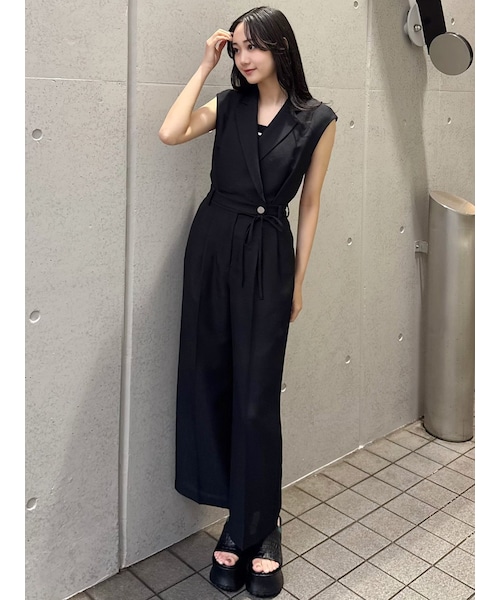 MURUA（ムルーア）の「メッシュロンパース（つなぎ/オールインワン・レディース・グレー/ブラック/ブラウン・1/2）」の2枚目の写真