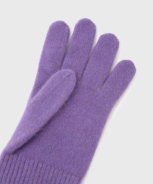 ADAM ET ROPE'(アダムエロペ)の「【AURALEE/オーラリー】BABY CASHMERE KNIIT LONG GLOVES(手袋・メンズ・ブラック/ブラウン/パープル・F)」の21枚目の写真