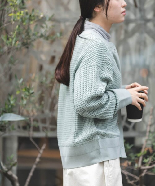 URBAN RESEARCH DOORS(アーバンリサーチドアーズ)の「FORK&SPOON ワッフルカーディガン(カーディガン/ボレロ・レディース・NAVY/BEIGE/MINT・1)」の17枚目の写真