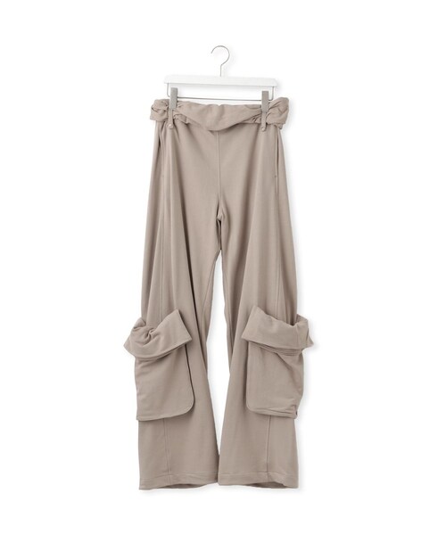 ADAM ET ROPE'(アダムエロペ)の「【OPEN YY(オープン ワイワイ)】ROLLED WAIST SWEAT CARGO PANTS(カーゴパンツ・レディース・ブラック/ベージュ・S)」の2枚目の写真