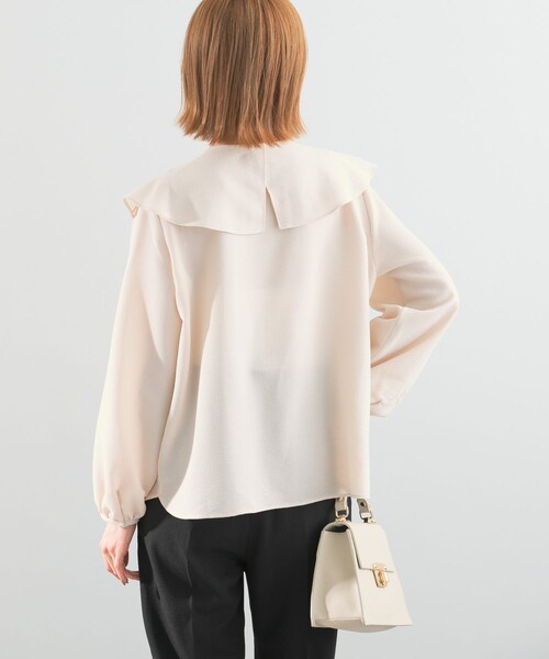 URBAN RESEARCH ROSSO（アーバンリサーチロッソ）の「楊柳フリルブラウス（シャツ/ブラウス・レディース・blue/white/beige・FREE）」の13枚目の写真