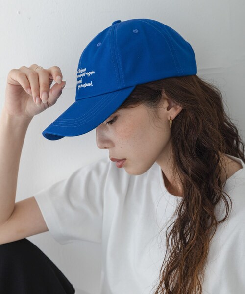 URBAN RESEARCH Sonny Label（アーバンリサーチサニーレーベル）の「エンブロイダリーメッセージキャップ（キャップ・レディース・イエローベージュ/ブルー/レッドブラウン・One）」の10枚目の写真