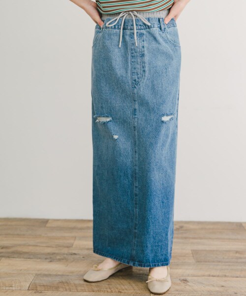 ITEMS URBANRESEARCH（アイテムズ アーバンリサーチ）の「ダブルウエストデニムスカート（デニムスカート・レディース・BLU/BLK・FREE）」の2枚目の写真