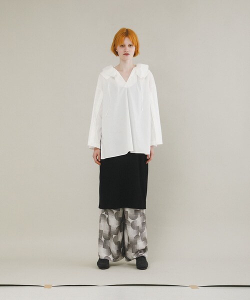 LAATO（ラート）の「frill skipper blouse（シャツ/ブラウス・レディース・パール/セメント・FREE）」の7枚目の写真