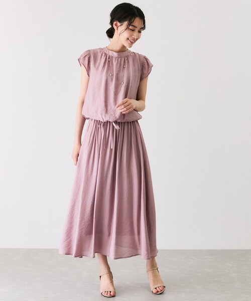 Jayro（ジャイロ）の「レーヨンナイロンオーガン袖フリルワンピース（ワンピース・レディース・ブラック/オフホワイト/ブルー/ピンク・M）」の5枚目の写真