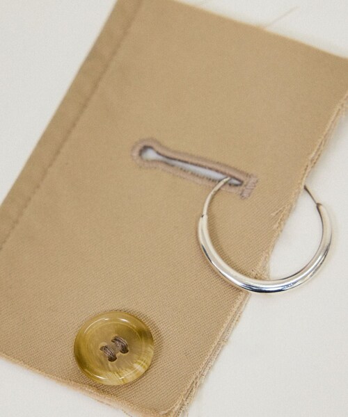 ADAM ET ROPE'（アダムエロペ）の「【AXEP（アクセップ）】HOOP L silver（ブローチ/コサージュ・レディース・シルバー・F）」の11枚目の写真