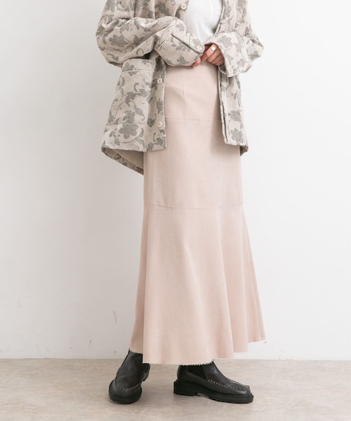 KBF（ケイビーエフ）の「カットオフ切替ロングスカート（スカート・レディース・CASSIS/L.BEIGE/BLACK・one）」の2枚目の写真