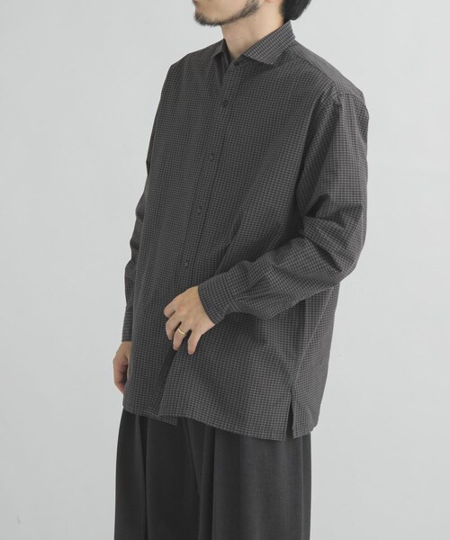 EKAL（エカル）の「nanamica　Micro Plaid Wind Shirts（シャツ/ブラウス・メンズ・Gray(H)/Navy(N)・M/L）」の14枚目の写真