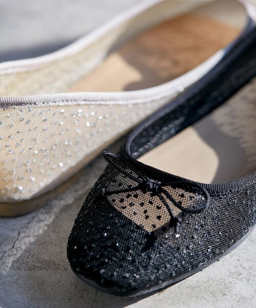 ROPE' PICNIC(ロペピクニック)の「【AIRina/エアリーナ】軽くてやわらかいシアーグリッターバレエシューズ(バレエシューズ・レディース・ブラック/キナリ・L/M/S)」の9枚目の写真