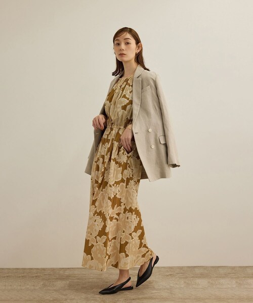 ROPE'（ロペ）の「【DEVEAUX（デヴォー）】別注ボカシフラワーウエストギャザーワンピース/洗える（ワンピース・レディース・ブラウン系/オレンジ系・F）」の8枚目の写真