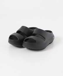 URBAN RESEARCH DOORS（アーバンリサーチドアーズ）の「OOFOS　OOYEA（サンダル・レディース）」