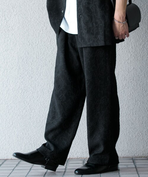 SENSE OF PLACE by URBAN RESEARCH（センスオブプレイスバイアーバンリサーチ）の「『セットアップ対応』 ボタニカルジャガードワイドスラックス（その他パンツ・メンズ・BLACK/GREIGE・M/L）」の10枚目の写真