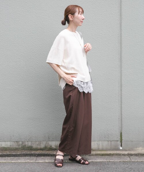 ITEMS URBANRESEARCH（アイテムズ アーバンリサーチ）の「『洗濯可』ニットTシャツ（ニット/セーター・レディース・OFF/BLK/CHA/GRN/ORG・Free）」の12枚目の写真