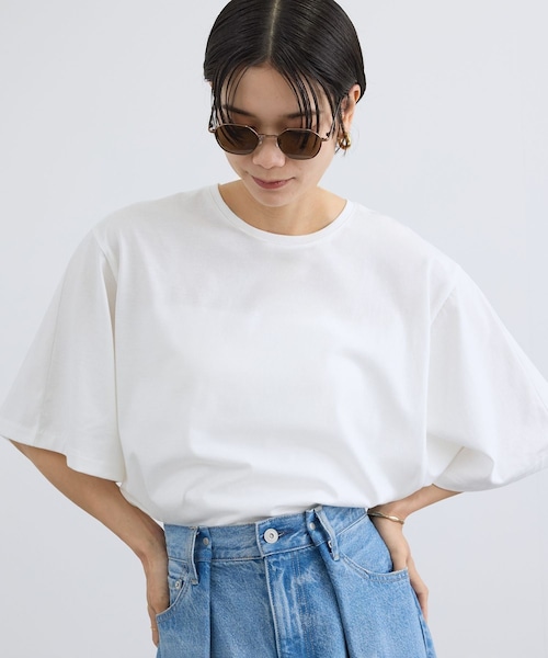 ADAM ET ROPE'(アダムエロペ)の「プリマベールハーフスリーブTシャツ / UVケア(Tシャツ/カットソー・レディース・ブラック/オフホワイト/キャメル・F)」の1枚目の写真