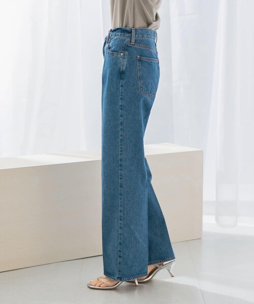 URBAN RESEARCH ROSSO（アーバンリサーチロッソ）の「NEEDBY heritage　ANNIE PANTS（デニムパンツ・レディース・SHONANMDBL/SHONANDKGY・24/25/26/27）」の22枚目の写真