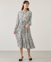 ペイント柄シフォンワンピース