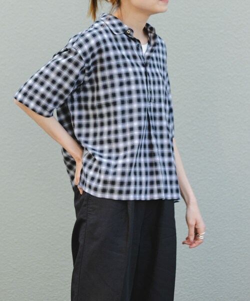 URBAN RESEARCH DOORS（アーバンリサーチドアーズ）の「FORK&SPOON　コットンレーヨンチェックシャツ（シャツ/ブラウス・レディース・OFFｘBLK/CCLｘBRN・1）」の6枚目の写真