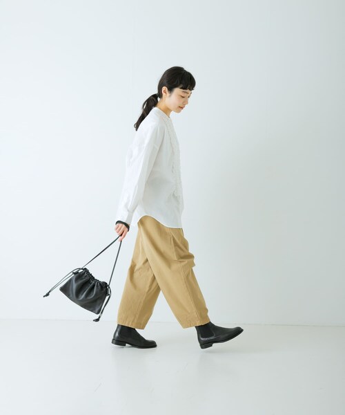 かぐれ（カグレ）の「コットンフリルワイドシャツ（シャツ/ブラウス・レディース・OFF/NAVY・Free）」の9枚目の写真