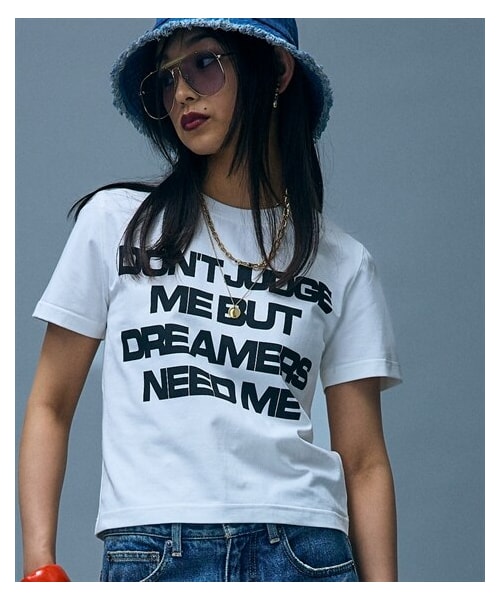 nissen（ニッセン）の「ロゴプリントコンパクトTシャツ＜大きいサイズ有＞GEVS.（Tシャツ/カットソー・レディース・オフホワイト/黒・6L/8L/10L）」の3枚目の写真