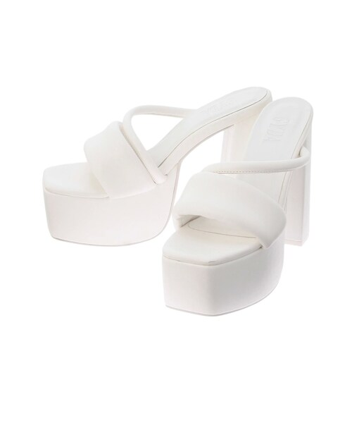 GYDA（ジェイダ）の「アシンメトリーラインパディングチャンキーサンダル（サンダル・レディース・オフホワイト/ブラック・S/M/L）」の3枚目の写真