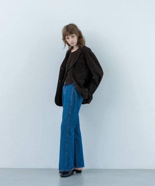 KBF（ケイビーエフ）の「シームポケットフレアデニム（デニムパンツ・レディース・L.BLUE/BLUE/L.BLUE刺繍/BLUE刺繍・36/38）」の12枚目の写真