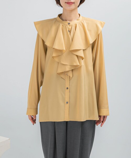 URBAN RESEARCH ROSSO（アーバンリサーチロッソ）の「フリルカラーシャツブラウス（シャツ/ブラウス・レディース・WHITE/YELLOW/BLACK・Free）」の16枚目の写真