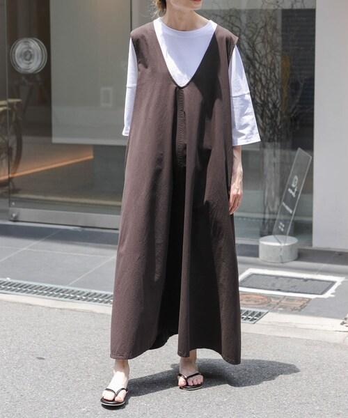 URBAN RESEARCH DOORS（アーバンリサーチドアーズ）の「FORK&SPOON　テントラインUネックワンピース（ワンピース・レディース・BROWN/BLACK/BEIGE・1/2）」の21枚目の写真