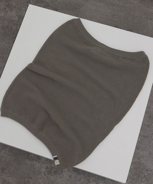ADAM ET ROPE'(アダムエロペ)の「【J'aDoRe・店舗限定】【extreme cashmere(エクストリーム・カシミア)】mesh tube top / チューブトップビスチェ(チューブトップ・レディース・オフホワイト/ブラウン系・F)」の4枚目の写真