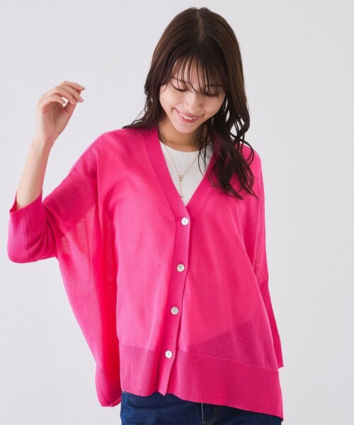 Jayro(ジャイロ)の「UVサラサラボックスシルエット前後差カーディガン(カーディガン/ボレロ・レディース・ブラック/ブラック系/ホワイト/ベージュ/ブルー/ピンク/キャメル/オレンジ・F)」の6枚目の写真