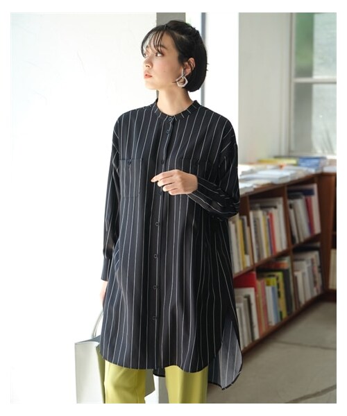 nissen（ニッセン）の「大きいサイズバンドカラーシャツチュニック（シャツ/ブラウス・レディース・オフホワイト(無地)/黒系ストライプ/キャメルブラウン系ストライプ/スモーキーブルー系ストライプ・L/LL/3L/4L/5L/6L/8L/10L）」の11枚目の写真