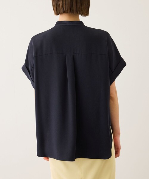 ROPE'(ロペ)の「ライトトリアセバックサテンフラップブラウス/セットアップ対応・イージーケア(シャツ/ブラウス・レディース・ベージュ/ネイビー/ダークブラウン/ブラック/ワイン・F)」の20枚目の写真