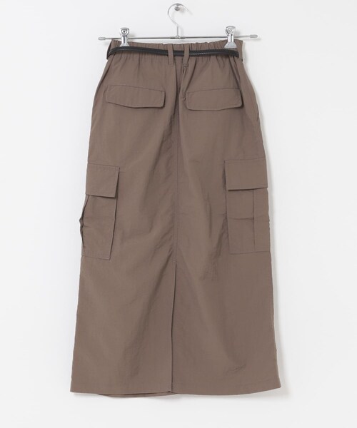 ITEMS URBANRESEARCH(アイテムズ アーバンリサーチ)の「ベルト付きカーゴスカート(スカート・レディース・MOC/BLK・Free)」の17枚目の写真