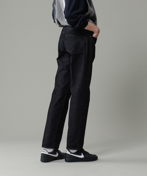 ADAM ET ROPE'(アダムエロペ)の「スリム テーパード デニムパンツ(デニムパンツ・メンズ・ブラック系/ネイビー・L/M/S)」の10枚目の写真