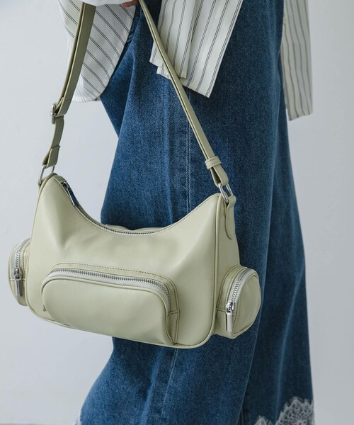SENSE OF PLACE by URBAN RESEARCH（センスオブプレイスバイアーバンリサーチ）の「3Pポケットバッグ（ショルダーバッグ・レディース・BLACK/IVORY/Y.BEIGE・One）」の21枚目の写真