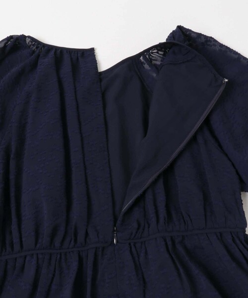 URBAN RESEARCH ROSSO（アーバンリサーチロッソ）の「ジャガードギャザーパフドレス（ワンピース・レディース・BLUE/NAVY・FREE）」の16枚目の写真