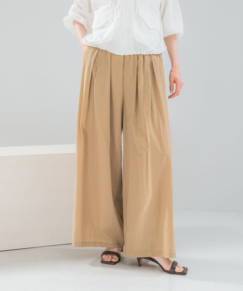 URBAN RESEARCH ROSSO（アーバンリサーチロッソ）の「ライトタックイージーワイドパンツ（その他パンツ・レディース・BEIGE/DARKNAVY・Free）」の5枚目の写真