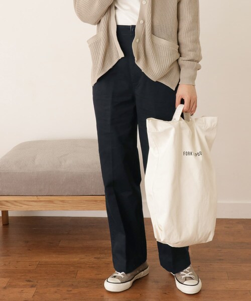URBAN RESEARCH DOORS(アーバンリサーチドアーズ)の「FORK&SPOON チノワイドトラウザー∴(チノパンツ・レディース・BEIGE/NAVY・1/2)」の19枚目の写真