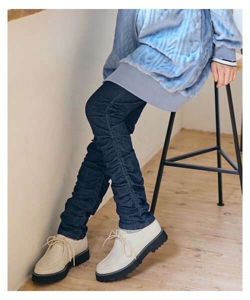 nissen（ニッセン）の「大きいサイズ　シャーリングすごのびストレッチデニムスリムパンツ（チュニック用）（ゆったりヒップ）（パンツ・レディース・オーバーダイベージュ/インディゴブルー・L/LL/3L/4L/5L/6L/8L/10L）」の17枚目の写真