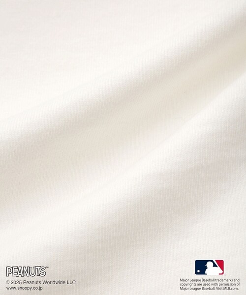 ROPE' PICNIC（ロペピクニック）の「【PEANUTS×MLB COLLECTION by ROPE' PICNIC】ロングスリーブTee（Tシャツ/カットソー・レディース・ホワイト/ホワイト系/ベージュ・F）」の22枚目の写真