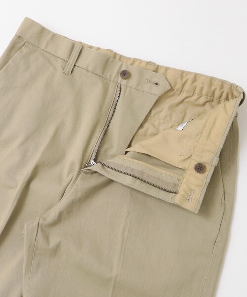 チノテーパードトラウザー