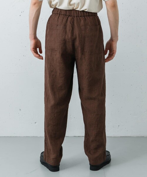 URBAN RESEARCH(アーバンリサーチ)の「YLEVE LINEN POPLIN PANTS(その他パンツ・メンズ・011 SUMI/050 BROWN・3/4)」の7枚目の写真