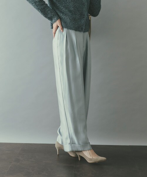 URBAN RESEARCH ROSSO（アーバンリサーチロッソ）の「ブライトツイルタックパンツ（その他パンツ・レディース・BROWN/SAX・36/38）」の17枚目の写真