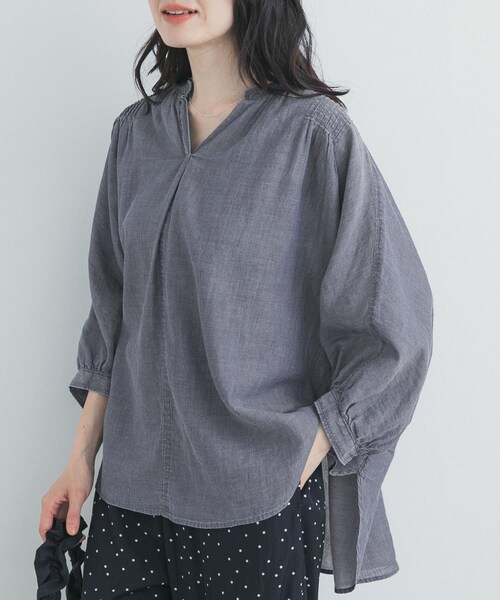 URBAN RESEARCH DOORS(アーバンリサーチドアーズ)の「シアーデニムピンタックドルマンブラウス(シャツ/ブラウス・レディース・INDIGO/L.INDIGO・Free)」の16枚目の写真