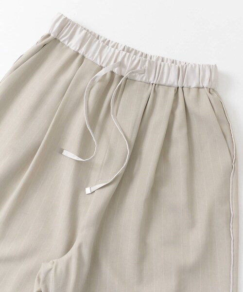 URBAN RESEARCH ROSSO（アーバンリサーチロッソ）の「ピンストライプイージーパンツ（その他パンツ・レディース・L.BEIGE/CHARCOAL・FREE）」の6枚目の写真