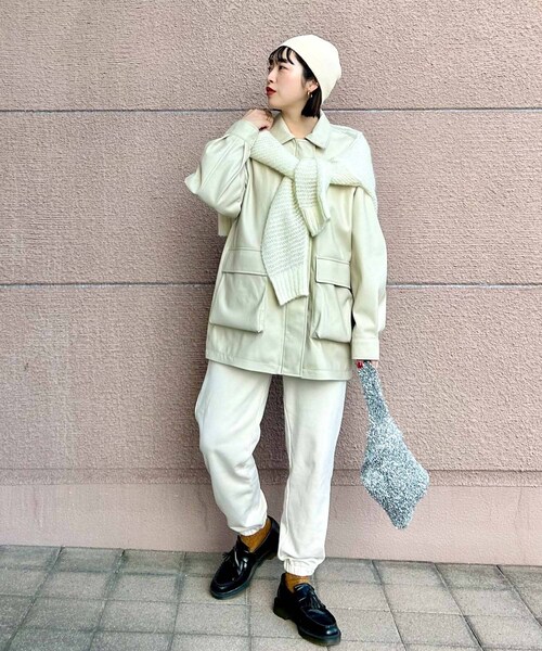 ITEMS URBANRESEARCH（アイテムズ アーバンリサーチ）の「フェイクレザージャケット（その他アウター・レディース・L.BEG/BLK・FREE）」の16枚目の写真