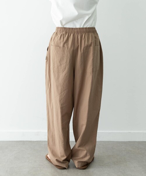 URBAN RESEARCH Sonny Label（アーバンリサーチサニーレーベル）の「リネン混ワイドイージーパンツ（その他パンツ・メンズ・ブラック/ベージュ・S/M/L）」の17枚目の写真