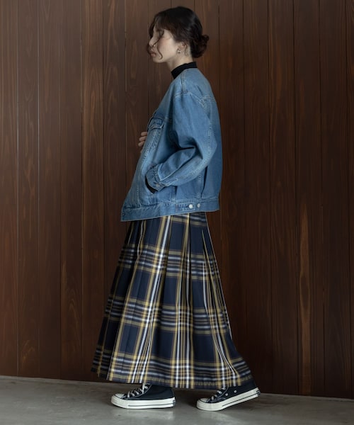 URBAN RESEARCH Sonny Label（アーバンリサーチサニーレーベル）の「タックチェックイージースカート（スカート・レディース・ブラック系/イエロー系/ブラウン系・36/38）」の14枚目の写真