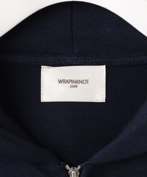 ADAM ET ROPE'(アダムエロペ)の「【WRAPINKNOT(ラッピンノット)】ZIP Hoodie(パーカー・レディース・ブラック/ネイビー・1)」の10枚目の写真