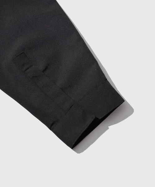 ADAM ET ROPE'(アダムエロペ)の「【OAMC PEACEMAKER】System Shirt(その他アウター・メンズ・ブラック・L)」の12枚目の写真
