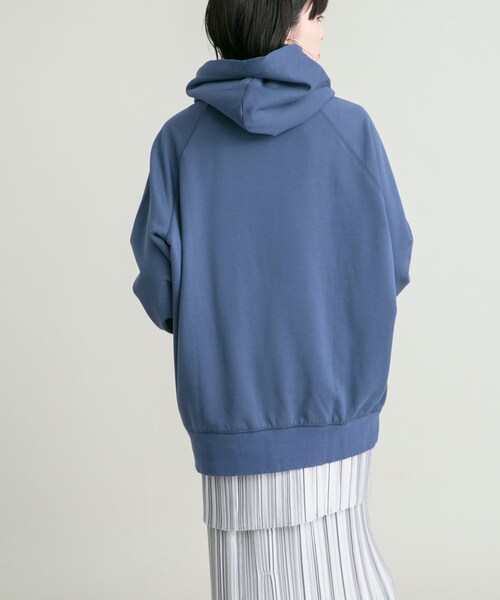 KBF（ケイビーエフ）の「ダメージBIGフーディー（パーカー・レディース・NAVY/TOP GRAY・one）」の17枚目の写真